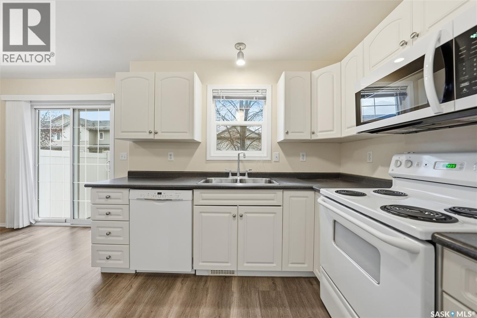 68 135 Pawlychenko Lane, Saskatoon, Saskatchewan  S7V 1J8 - Photo 10 - SK024177