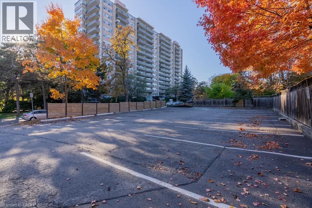 2159 Lakeshore Road, Burlington, Ontario L7R 1A5 - Photo 9 - 40777859