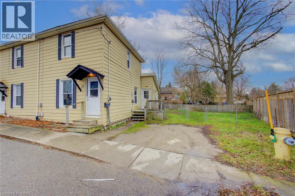 17 William Lane, Woodstock, Ontario  N4S 6L3 - Photo 2 - 40788461