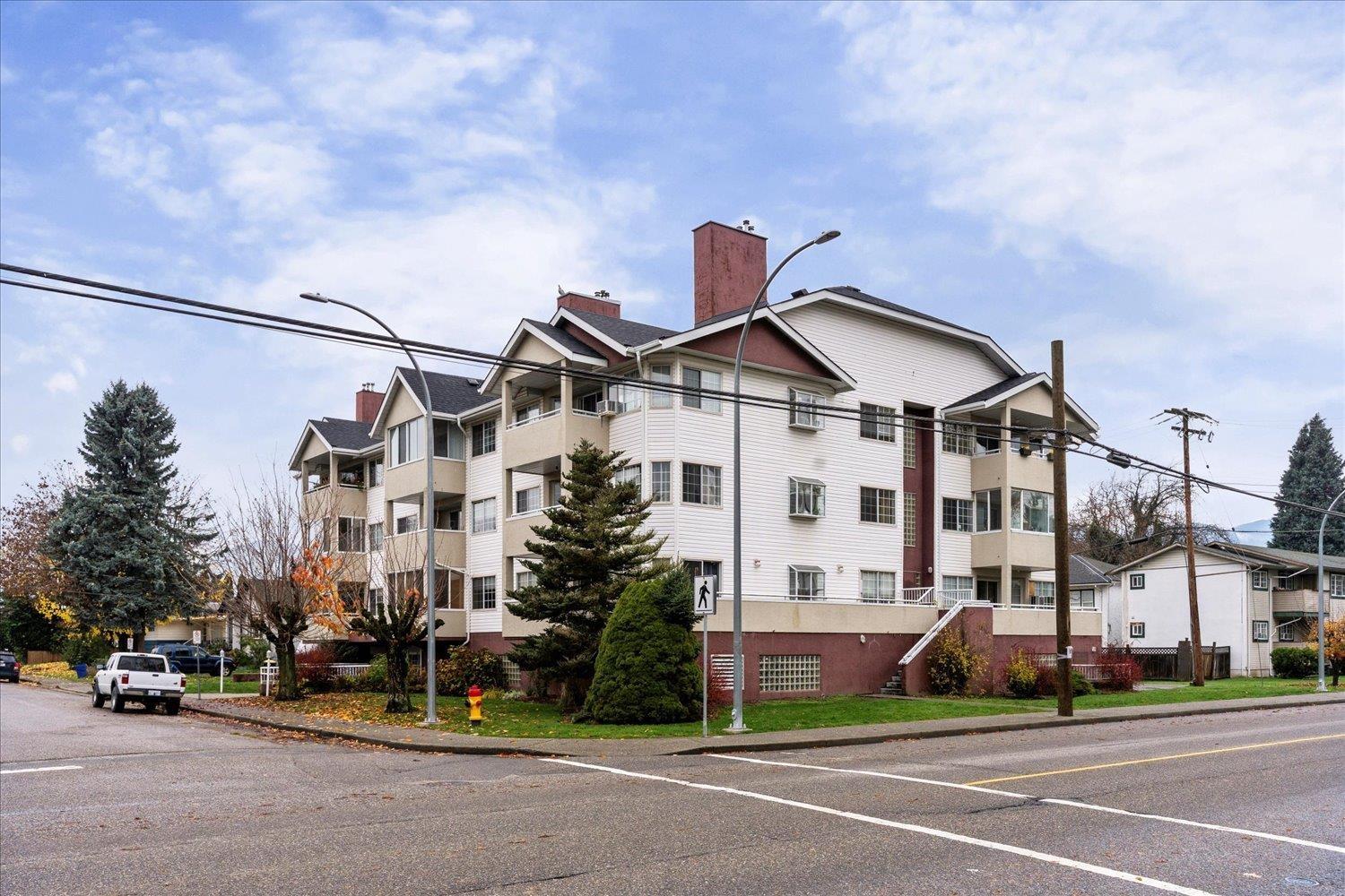 304 46199 Margaret Avenue, Chilliwack Proper East, Chilliwack, British Columbia  V2P 2G6 - Photo 3 - R3068284