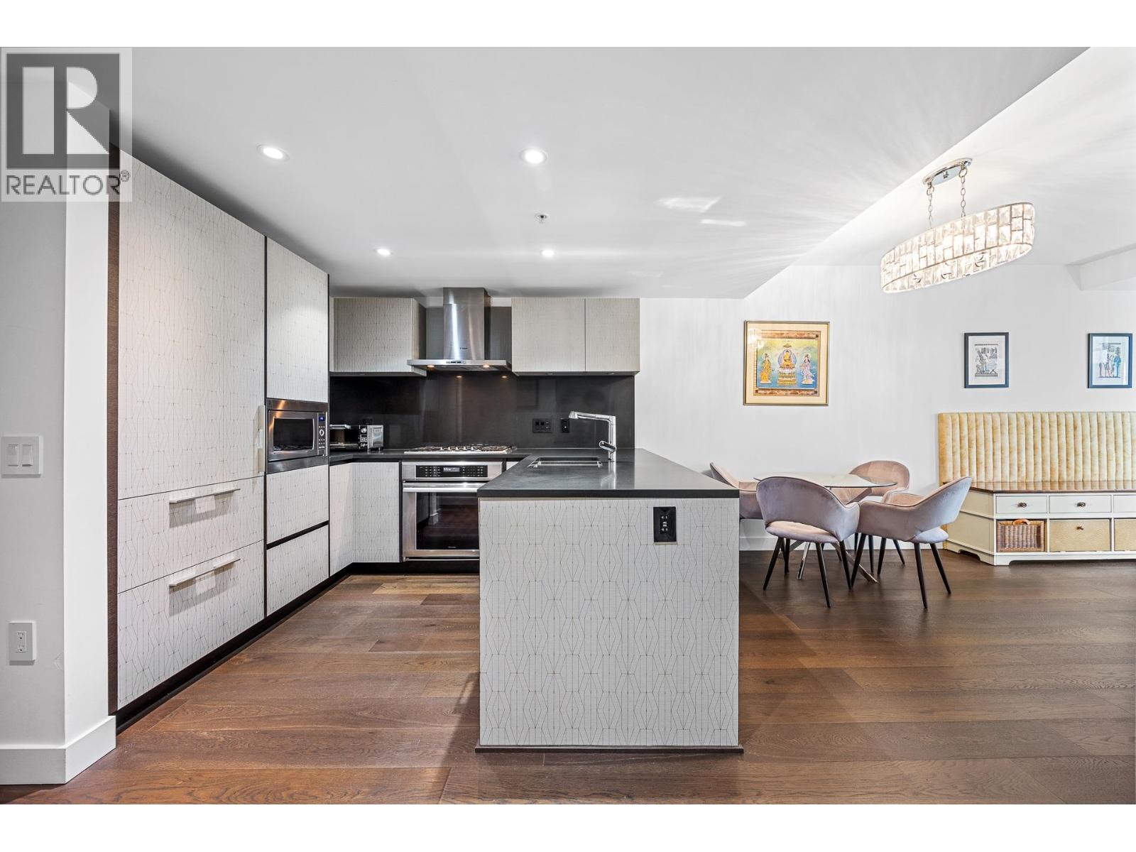 305 1571 W 57th Avenue, Vancouver, British Columbia  V6P 0H7 - Photo 6 - R3068189