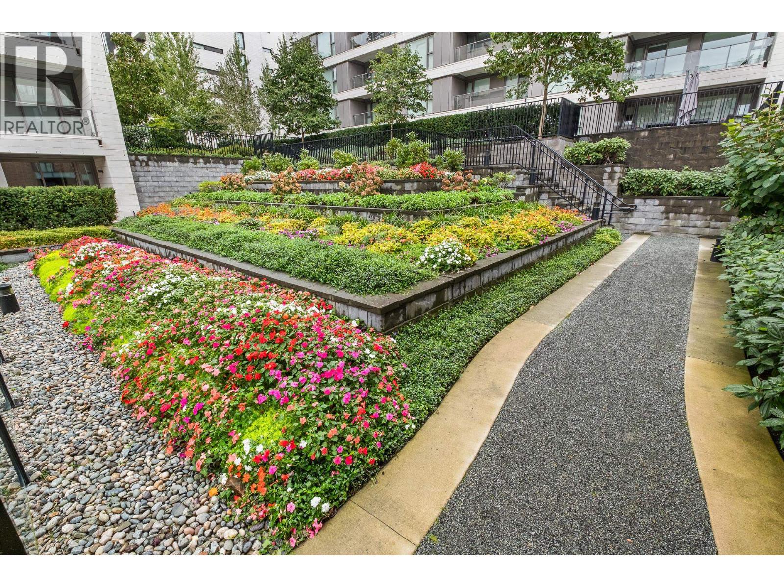 305 1571 W 57th Avenue, Vancouver, British Columbia  V6P 0H7 - Photo 27 - R3068189