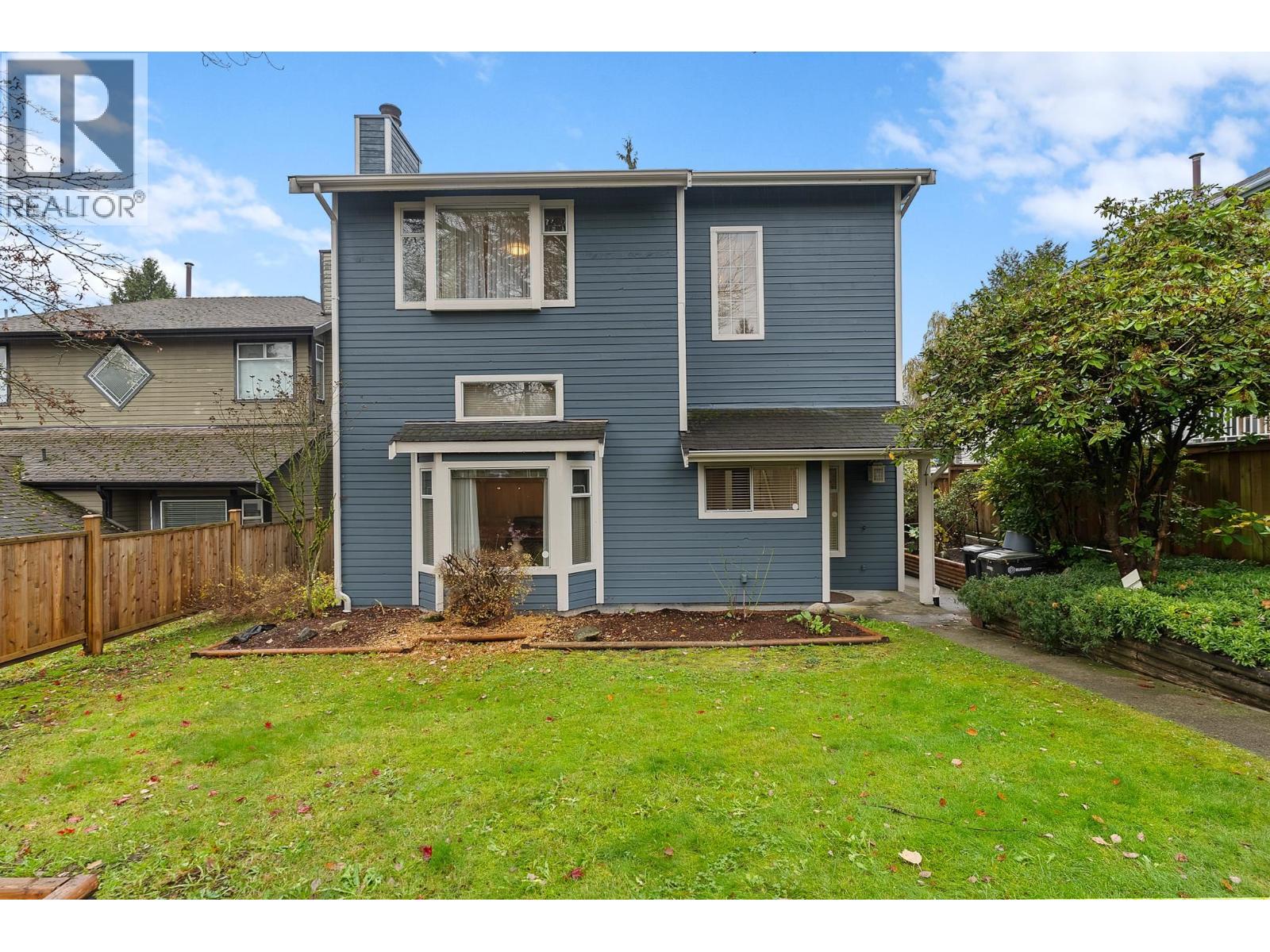 2625 Bainbridge Avenue, Burnaby, British Columbia  V5A 2S7 - Photo 3 - R3067561