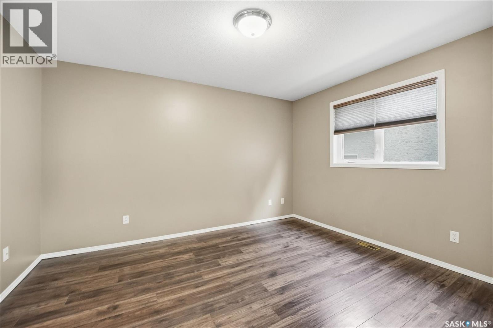 417 Crystal Crescent, Warman, Saskatchewan  S0K 0A1 - Photo 16 - SK024253