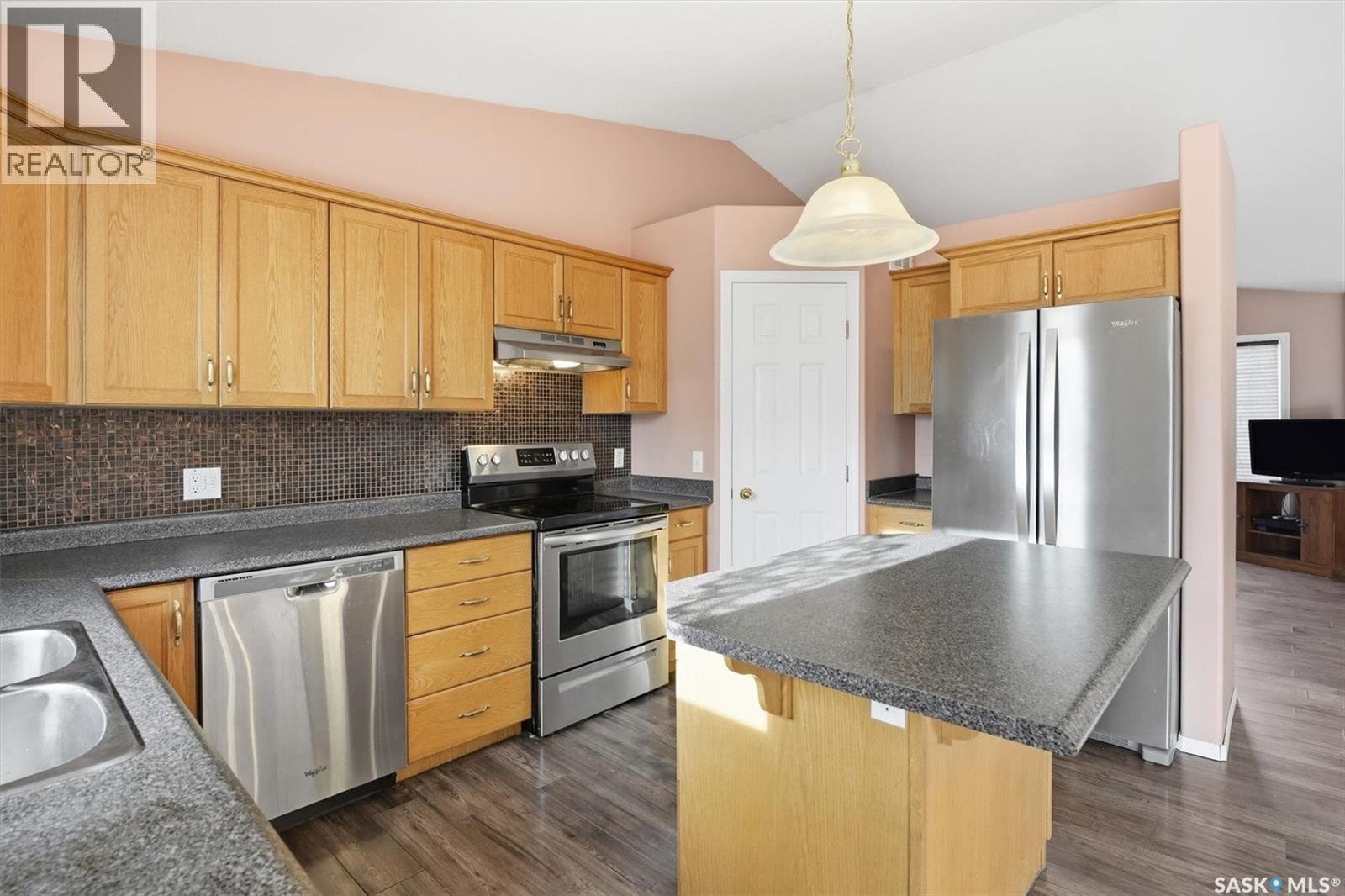 417 Crystal Crescent, Warman, Saskatchewan  S0K 0A1 - Photo 9 - SK024253