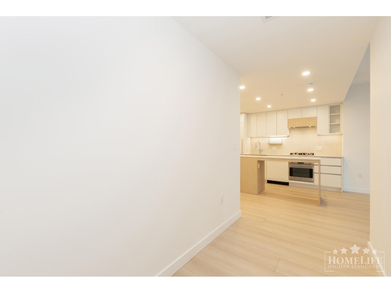 711 13573 98a Avenue, Surrey, British Columbia V3T 0X1 - Photo 13 - R3068330