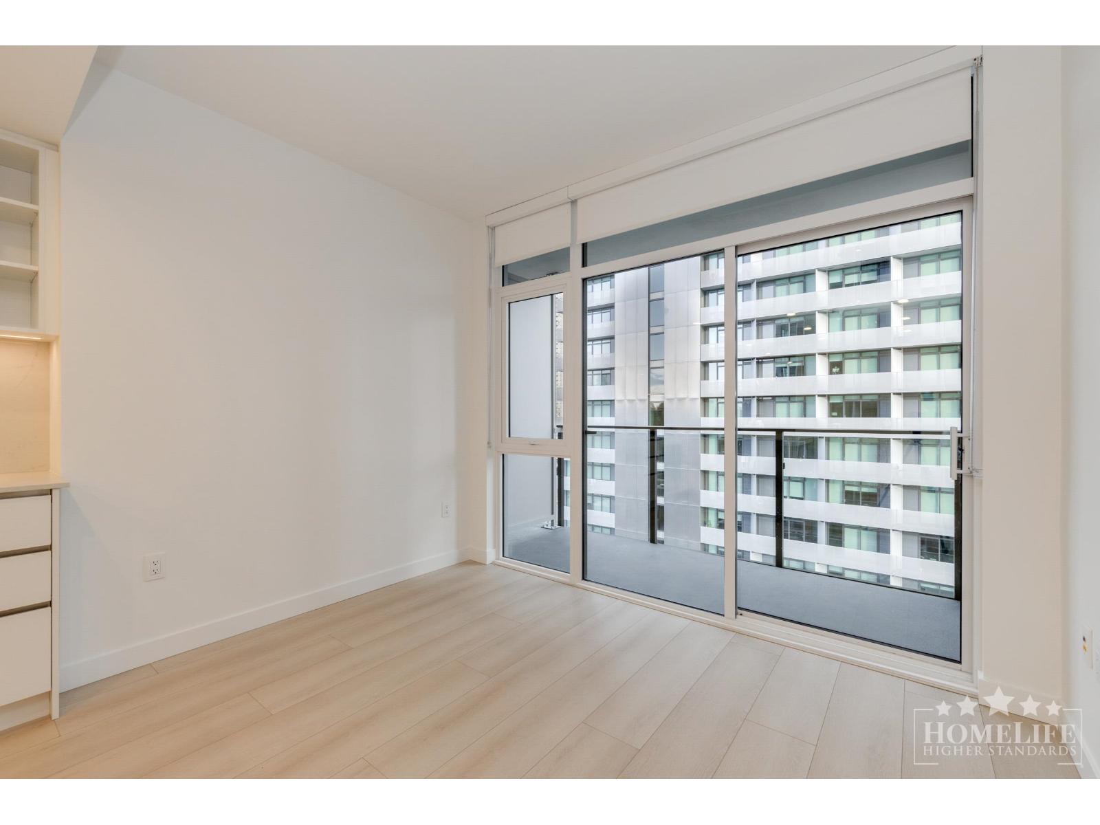 711 13573 98a Avenue, Surrey, British Columbia V3T 0X1 - Photo 2 - R3068330