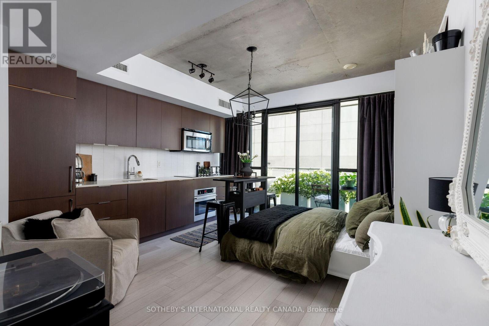 223 - 5 Hanna Avenue, Toronto, Ontario  M6K 0B3 - Photo 2 - C12523154