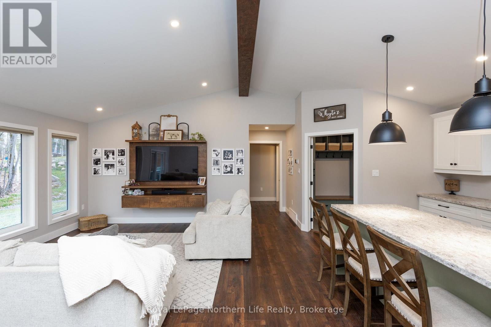 241 Guillemette Road, East Ferris, Ontario P0H 1K0 - Photo 12 - X12555704