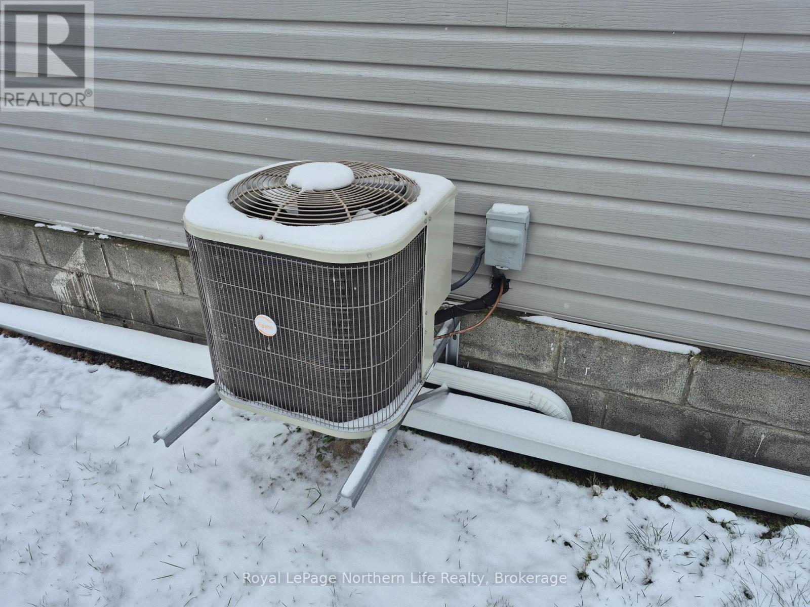 431 Brydges Street, Mattawa, Ontario P0H 1V0 - Photo 3 - X12555724