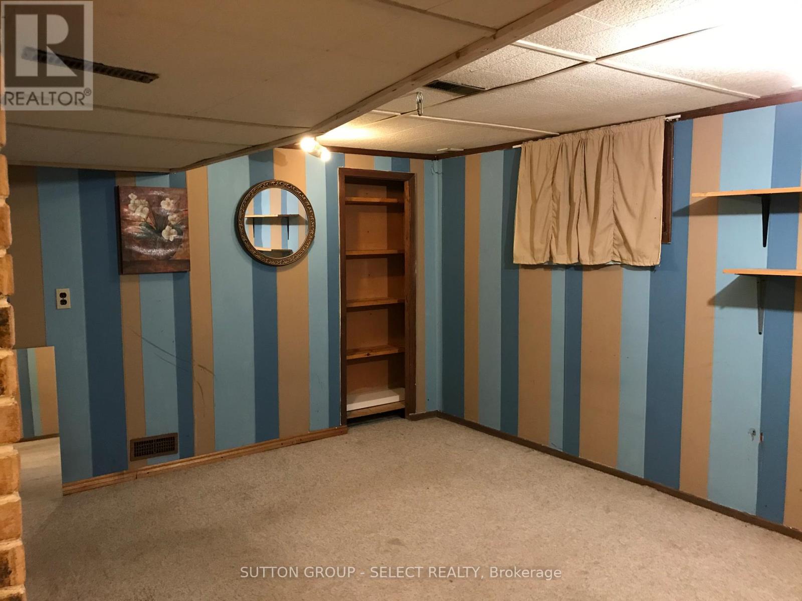 Photo 15 of 18 for 764 King Street