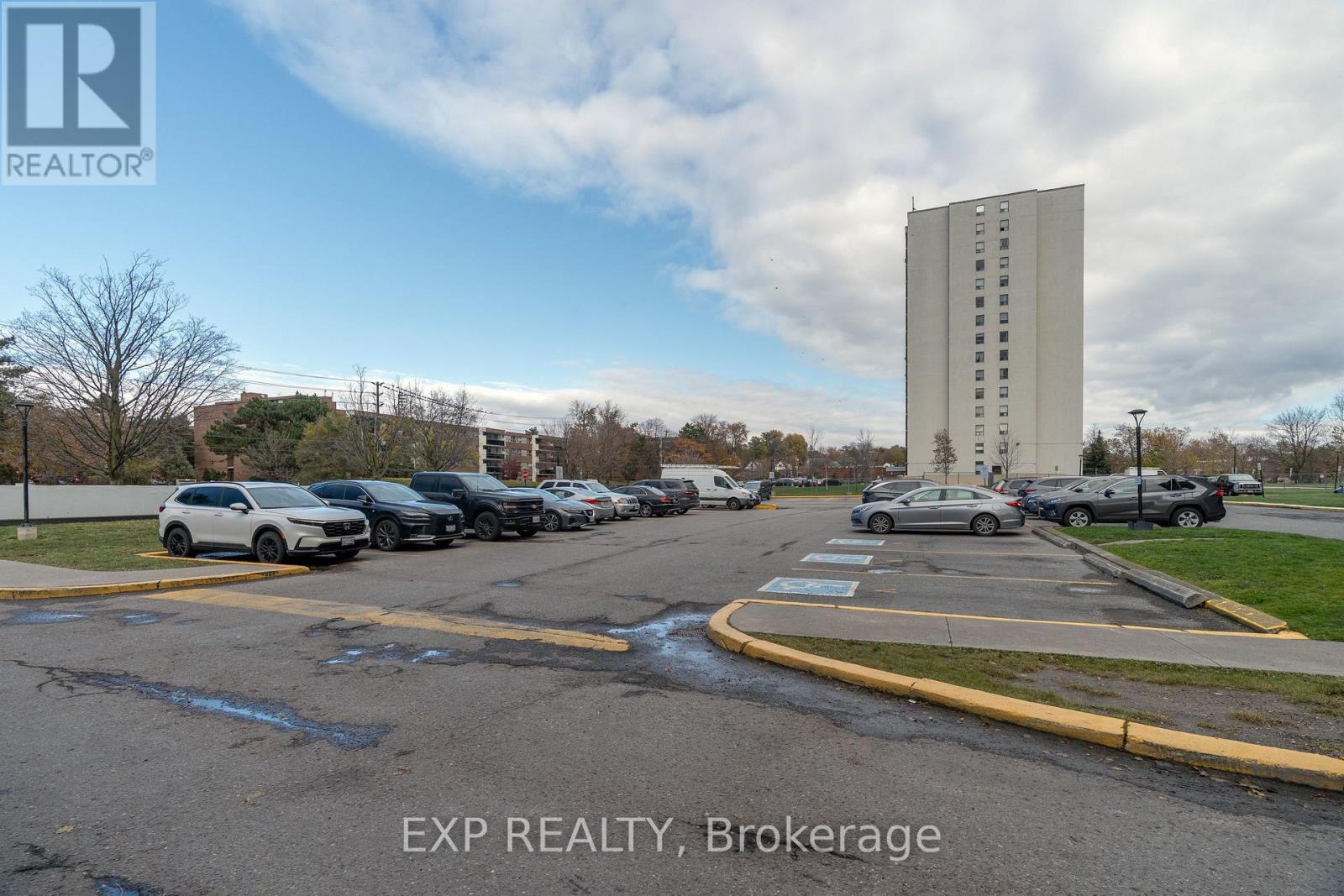 714 - 45 Sunrise Avenue, Toronto, Ontario  M4A 2S3 - Photo 18 - C12555424