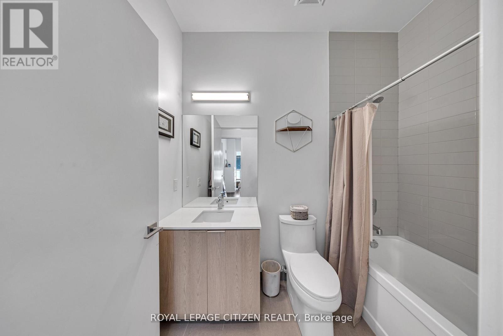 418 - 50 Ordnance Street E, Toronto, Ontario  M6K 0C9 - Photo 15 - C12555426