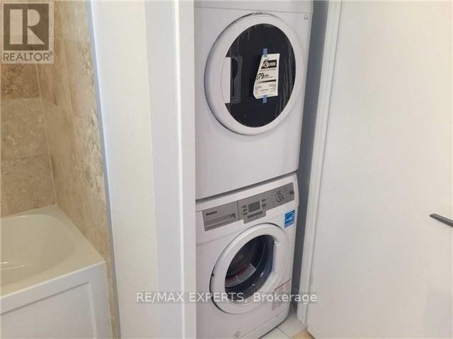 3709 - 14 York Street, Toronto, Ontario  M5J 0B1 - Photo 5 - C12555432