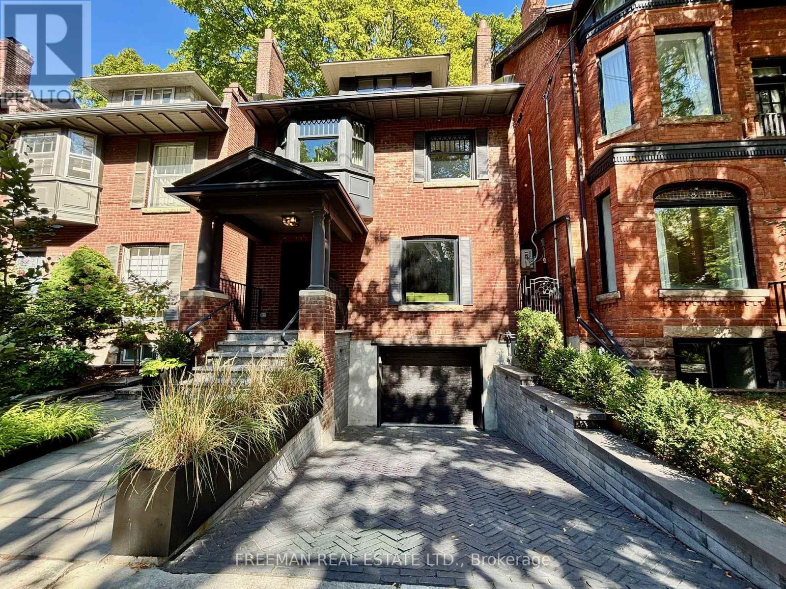 34 Tranby Avenue, Toronto, Ontario  M5R 1N5 - Photo 1 - C12555462