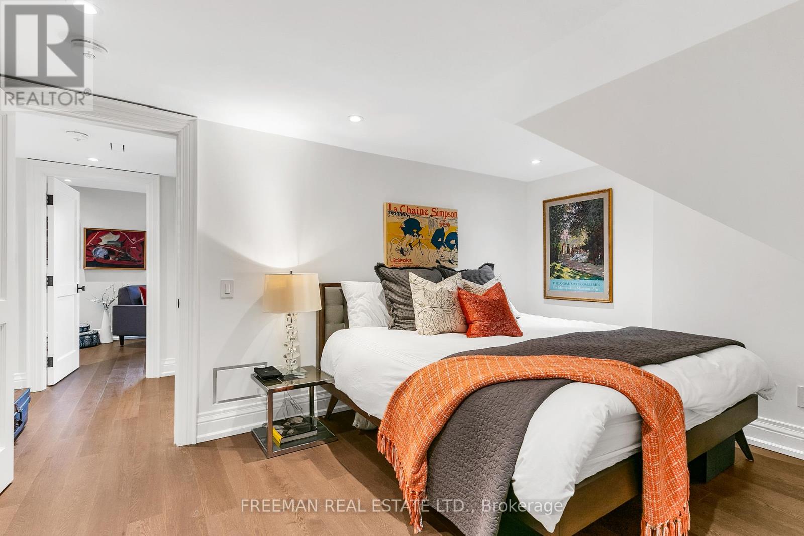 34 Tranby Avenue, Toronto, Ontario  M5R 1N5 - Photo 32 - C12555462