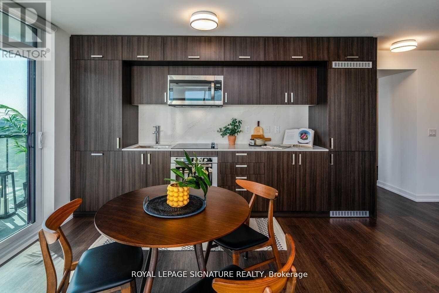 2708 - 18 Erskine Avenue, Toronto, Ontario  M4P 0C9 - Photo 5 - C12555500