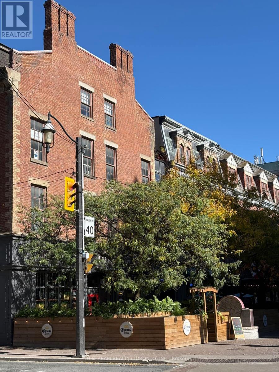 302 - 100 Front Street E, Toronto, Ontario  M5A 1E1 - Photo 1 - C12555536