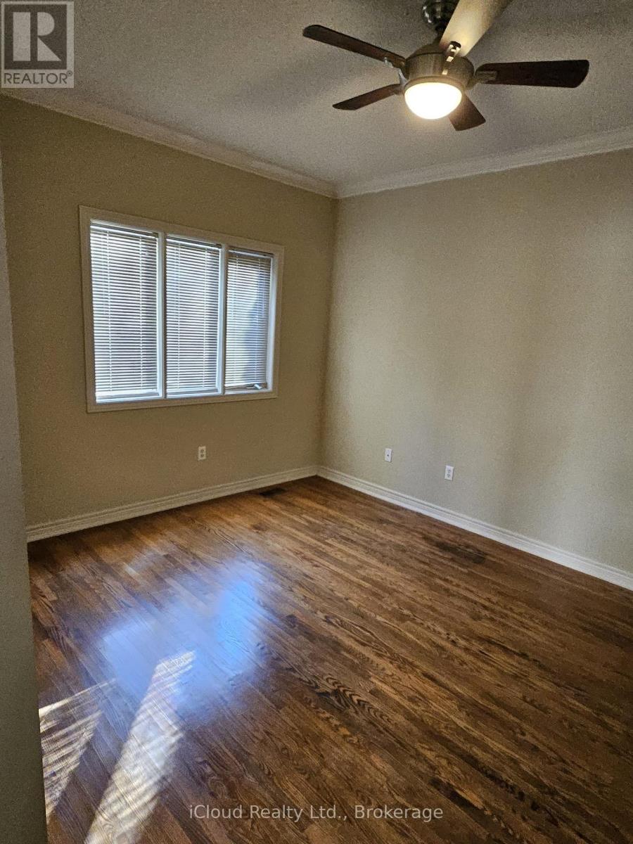 500 Stone Road, Aurora, Ontario  L4G 6Z7 - Photo 13 - N12555210