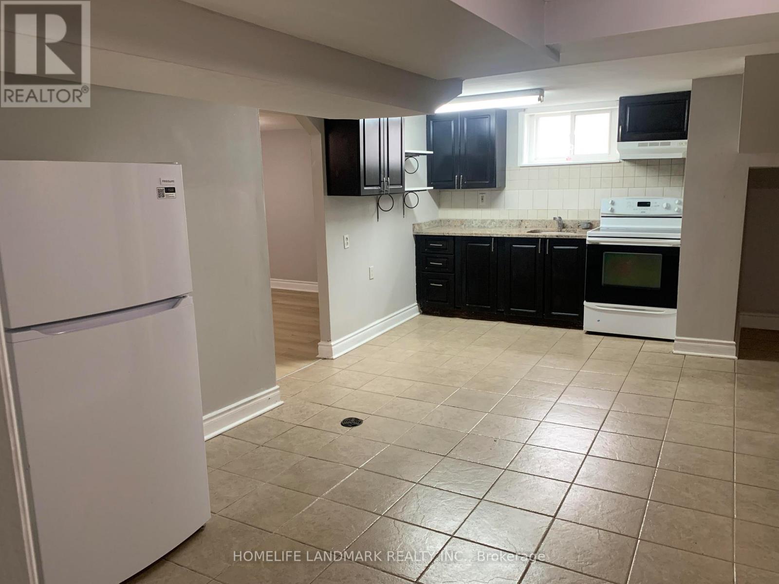 ( Lower ) - 5 Tulloch Drive, Ajax, Ontario  L1S 2S3 - Photo 6 - E12555480