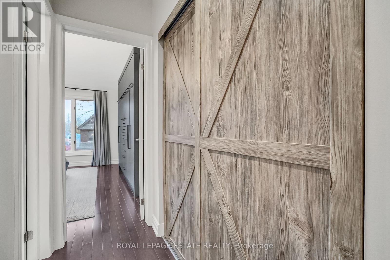 180 Withrow Avenue, Toronto, Ontario  M4K 1E1 - Photo 22 - E12555484