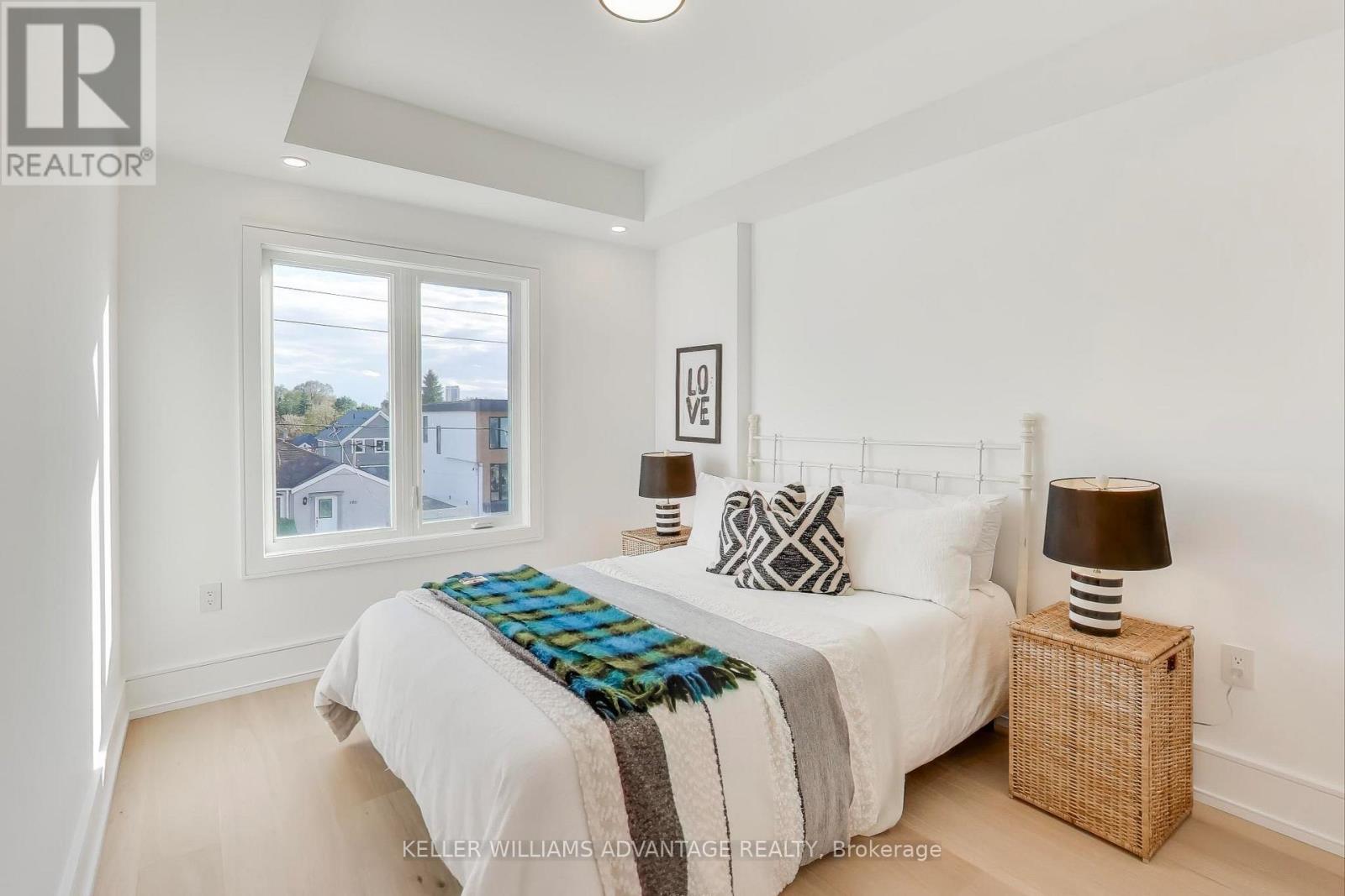 102 Yardley Avenue, Toronto, Ontario  M4B 2B1 - Photo 23 - E12555486