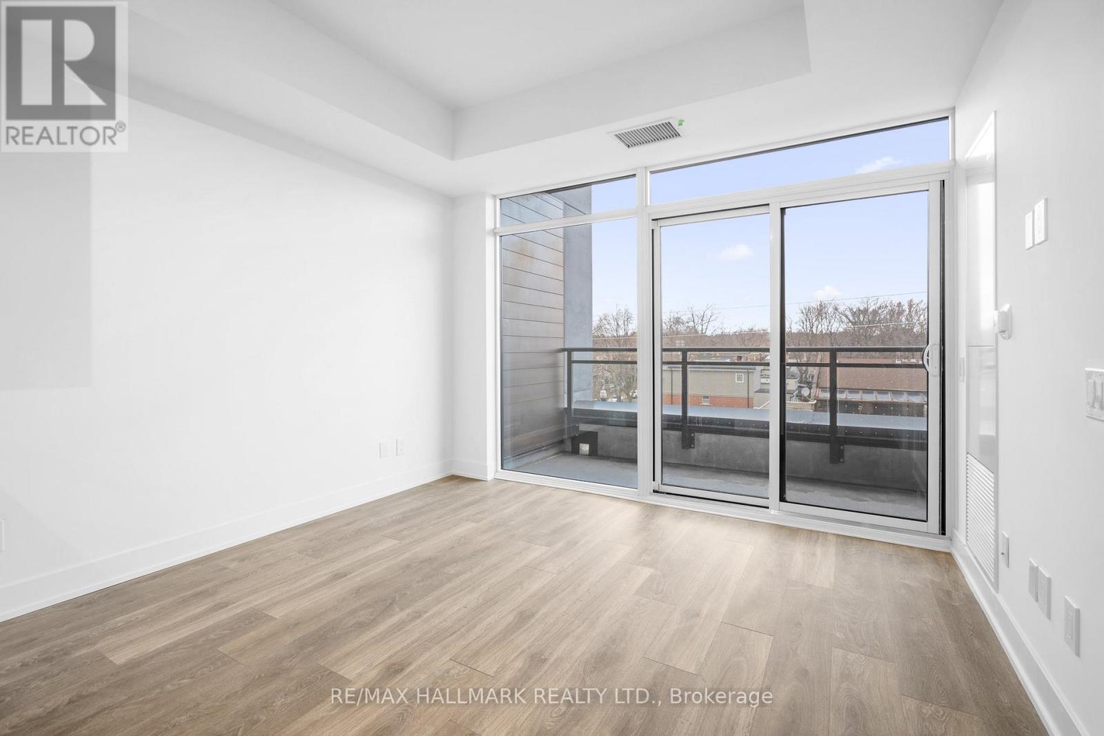 405 - 1285 Queen Street E, Toronto, Ontario  M4L 1C2 - Photo 8 - E12555518