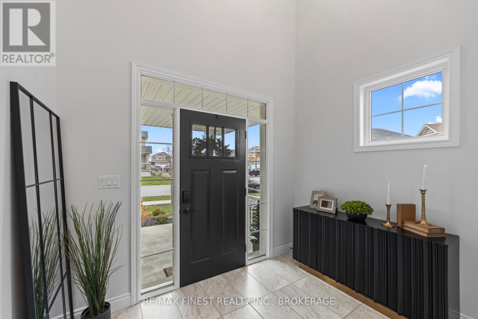 515 Beth Crescent, Kingston, Ontario K7P 0K9 - Photo 4 - X12555640