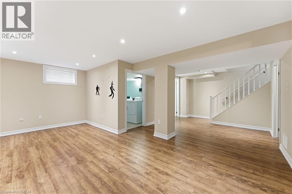 144 Hoover Crescent, Hamilton, Ontario L9A 3H3 - Photo 19 - 40788393