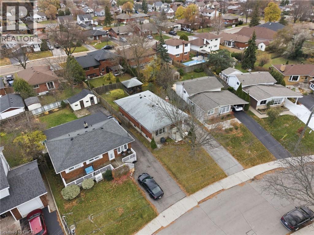 144 Hoover Crescent, Hamilton, Ontario L9A 3H3 - Photo 27 - 40788393