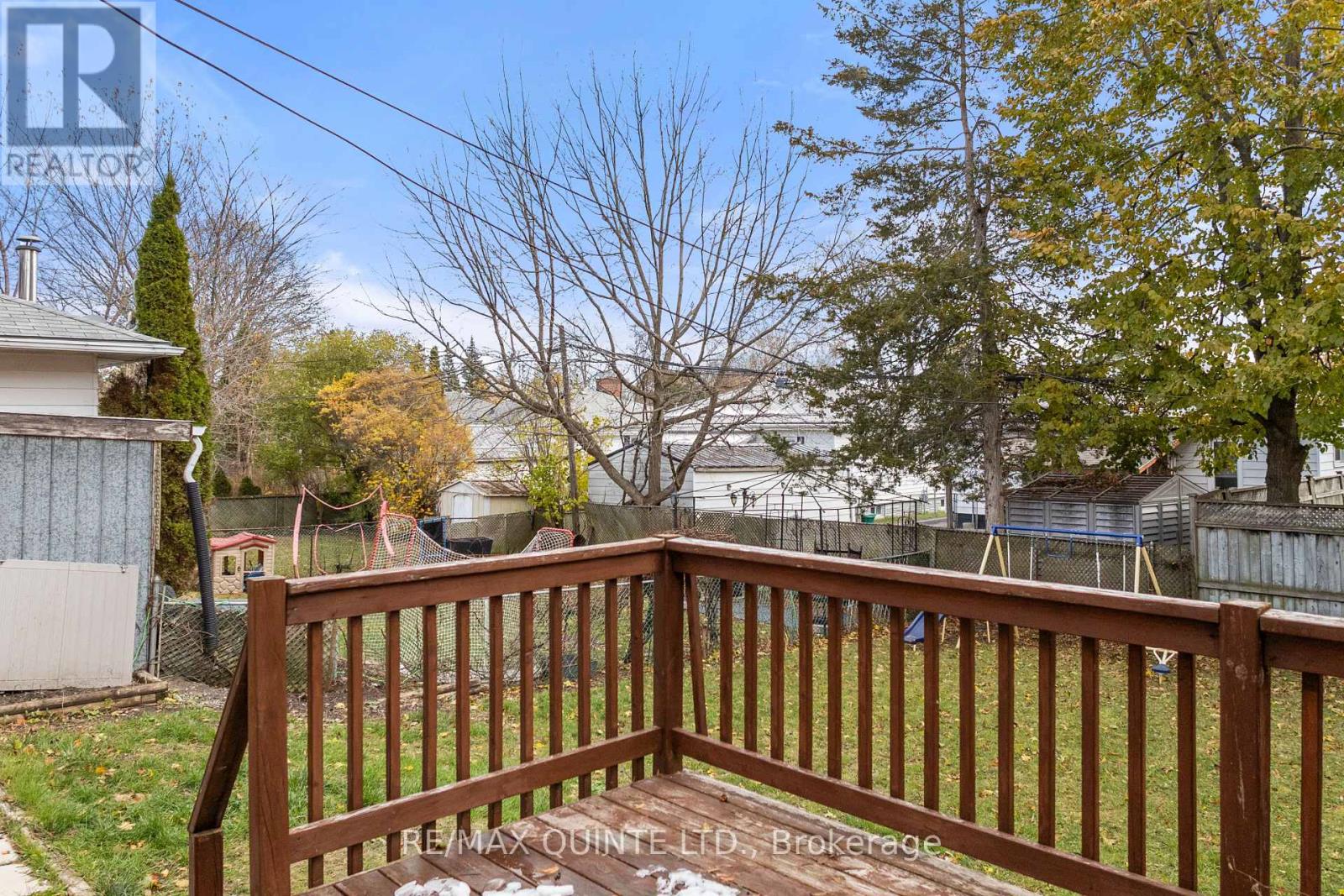 329 Bridge Street E, Belleville, Ontario K8N 1P5 - Photo 3 - X12555602