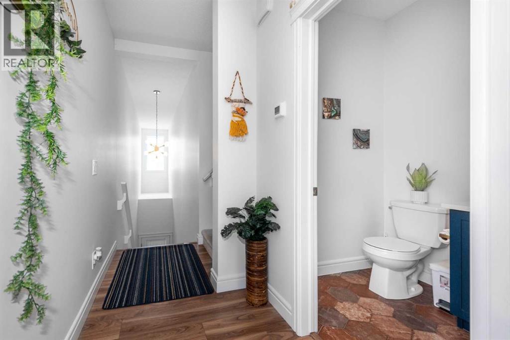 4339 Seton Drive Se, Calgary, Alberta  T3M 3A7 - Photo 6 - A2263367