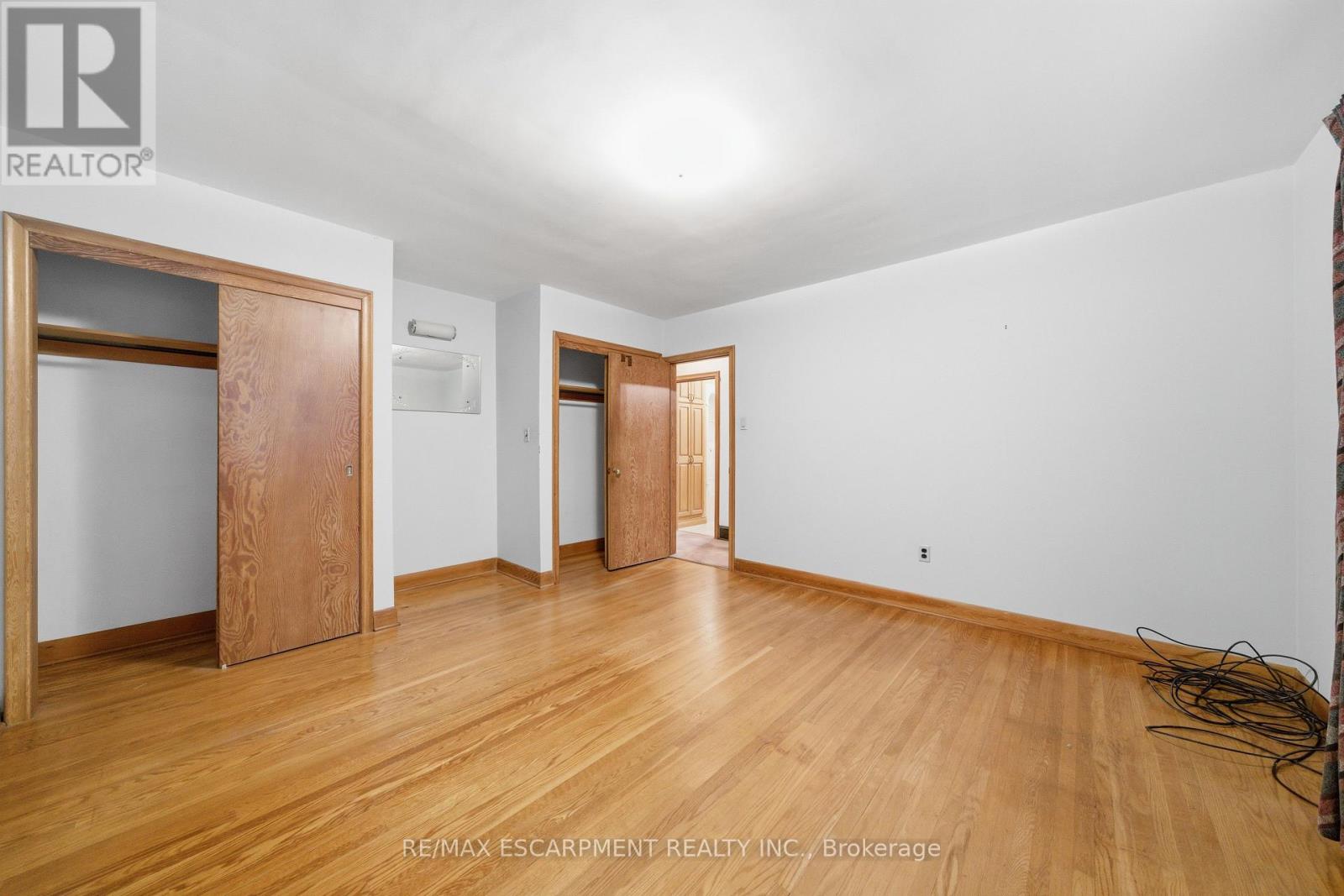 8 Fawell Avenue, St. Catharines, Ontario L2S 2V4 - Photo 20 - X12546734