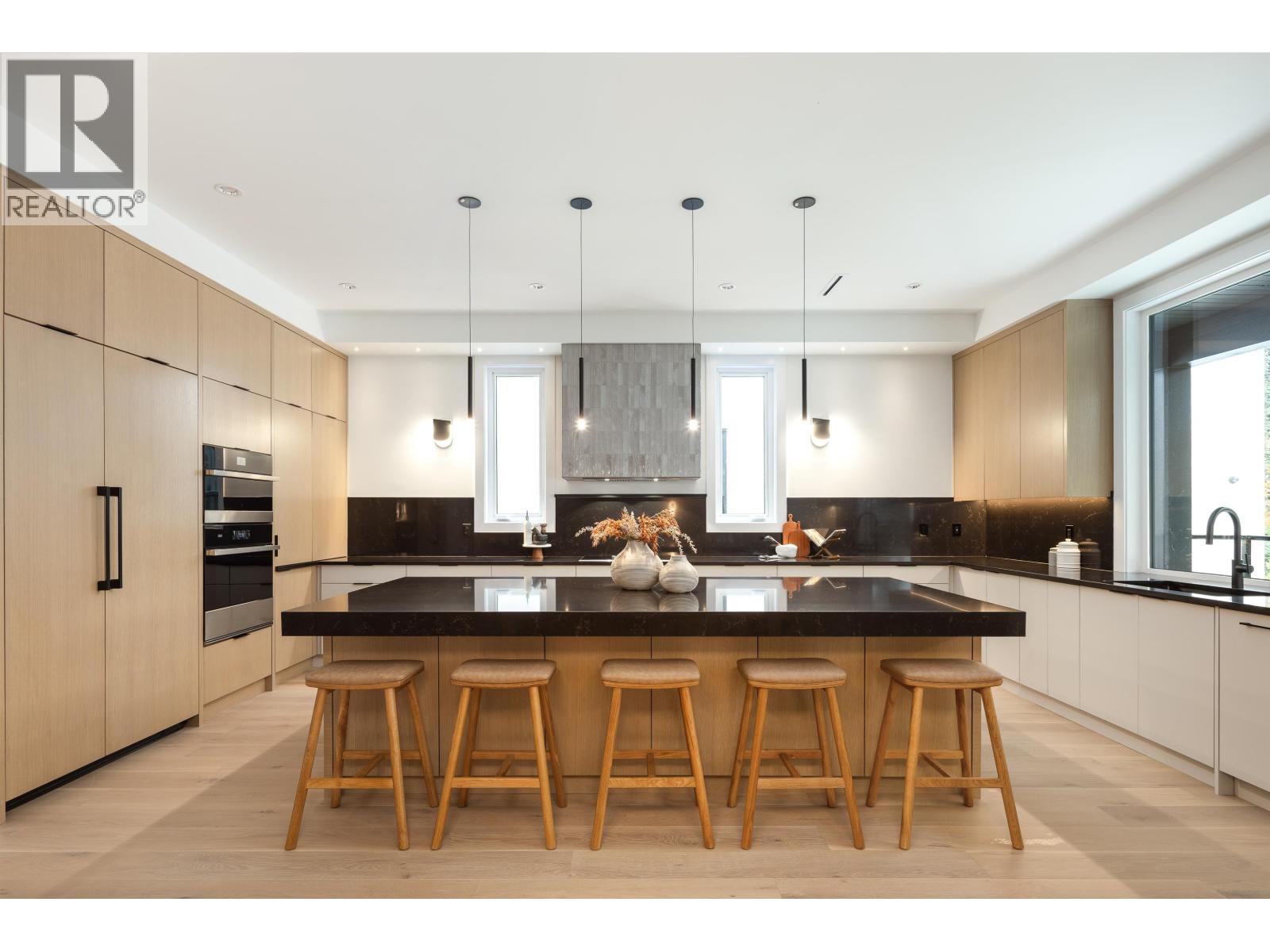 1419 Pipeline Place, Coquitlam, British Columbia  V3E 0V4 - Photo 7 - R3068030