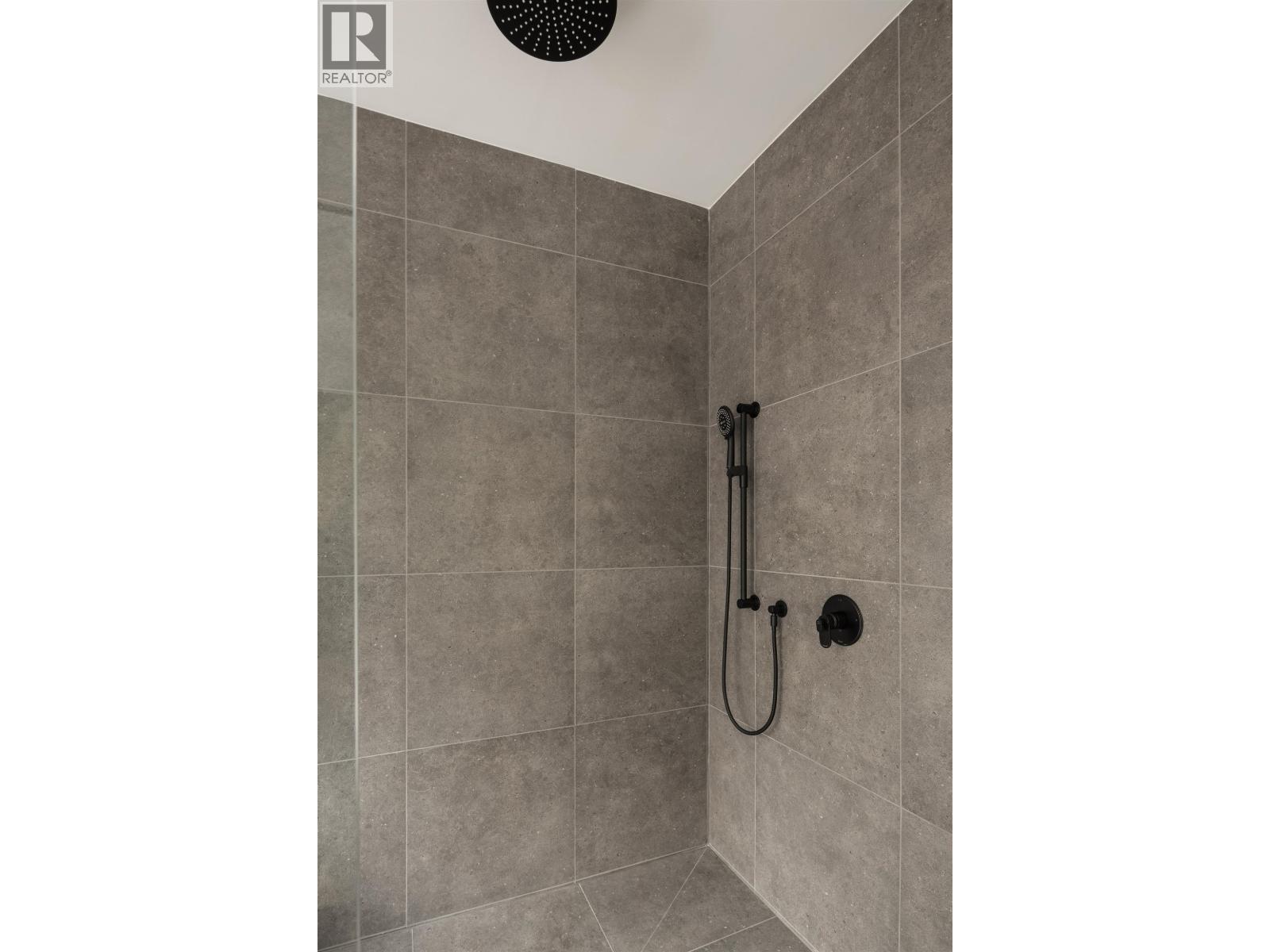 1419 Pipeline Place, Coquitlam, British Columbia  V3E 0V4 - Photo 25 - R3068030