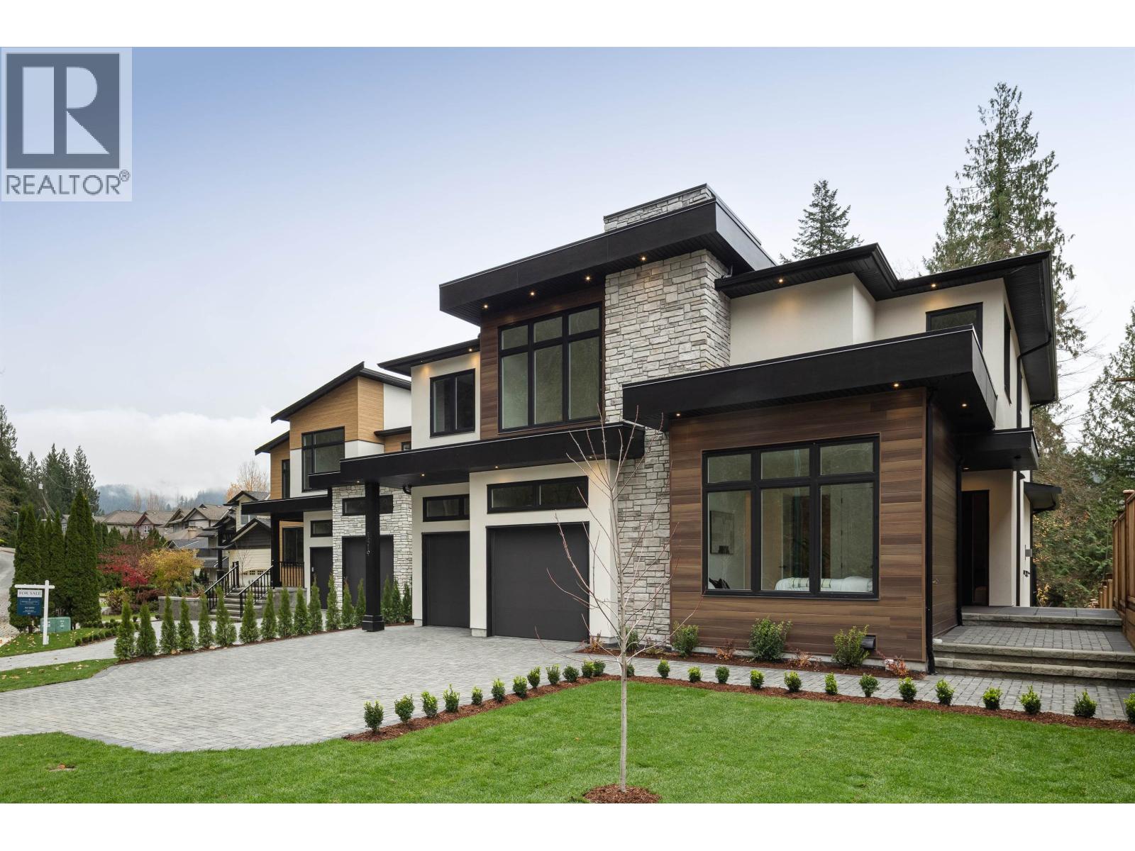 1419 Pipeline Place, Coquitlam, British Columbia  V3E 0V4 - Photo 2 - R3068030