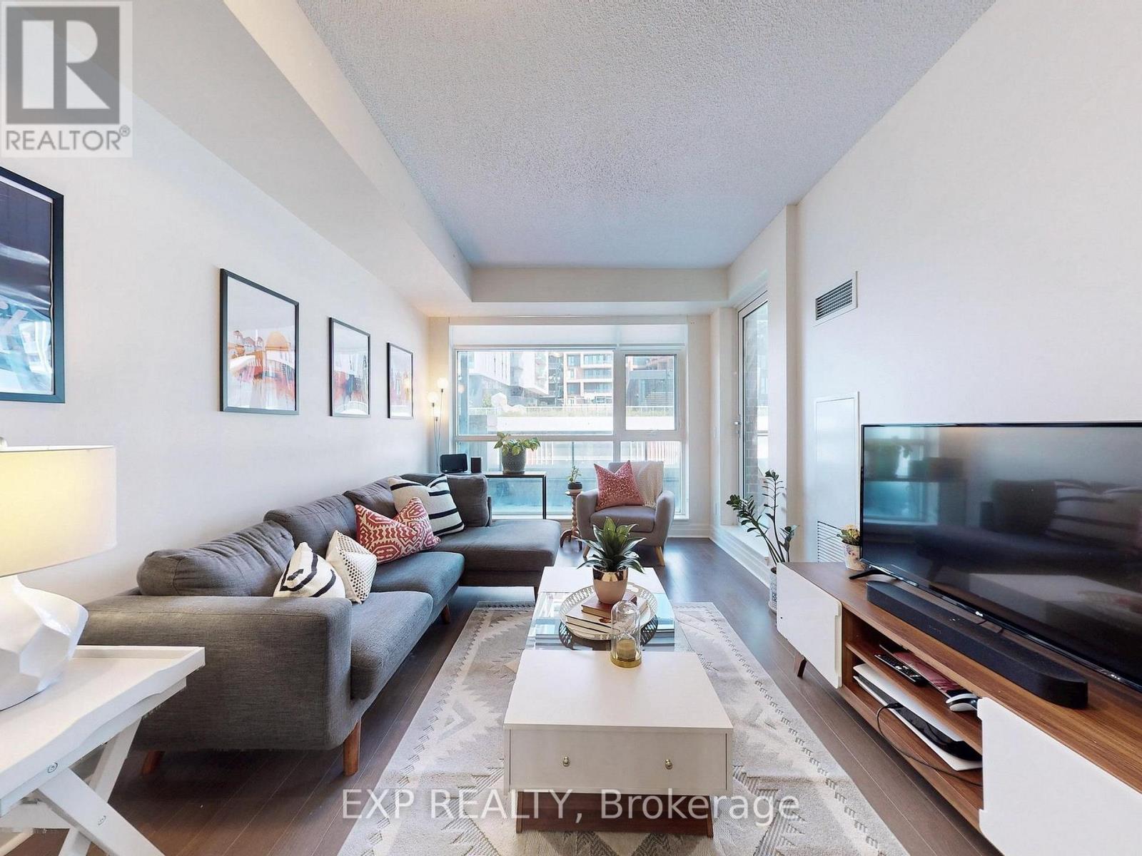 312 - 8130 Birchmount Road, Markham, Ontario  L6G 0E4 - Photo 3 - N12555436