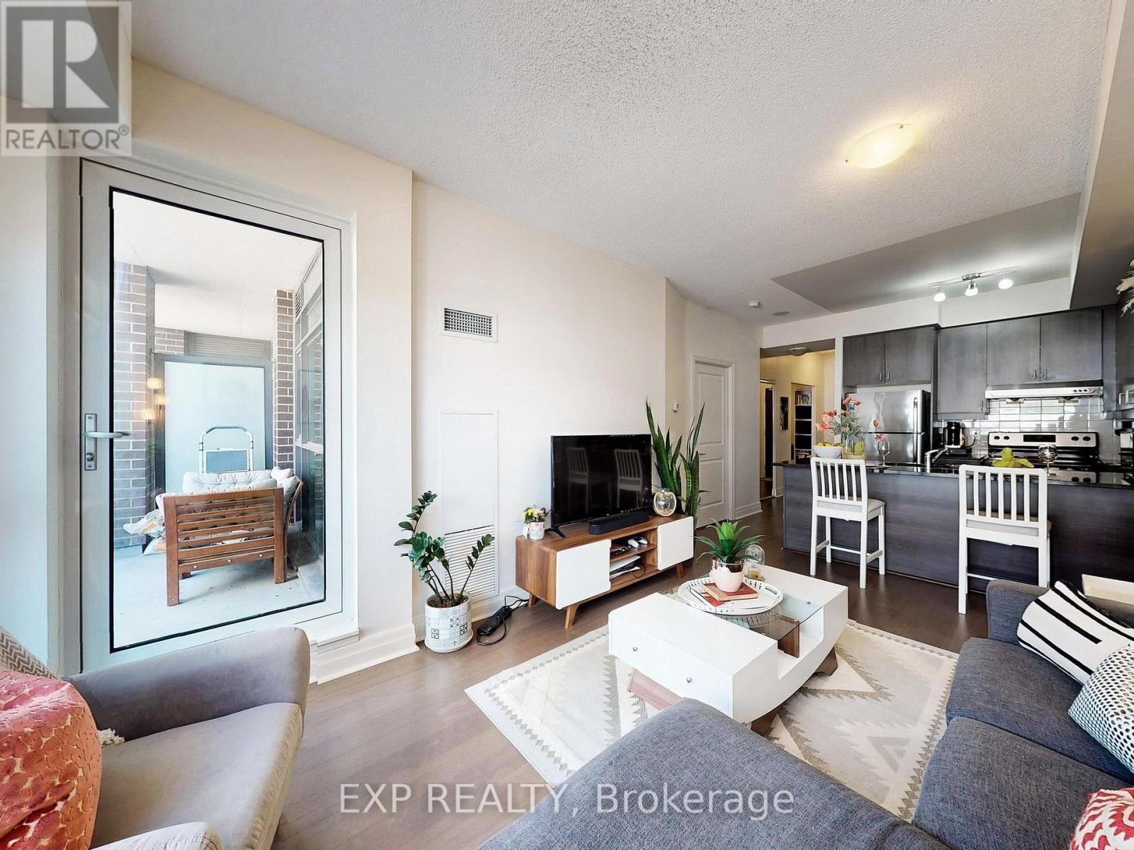 312 - 8130 Birchmount Road, Markham, Ontario  L6G 0E4 - Photo 5 - N12555436