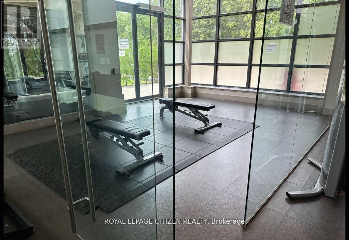 1202 - 9618 Yonge Street N, Richmond Hill, Ontario  L4C 0X5 - Photo 14 - N12555440