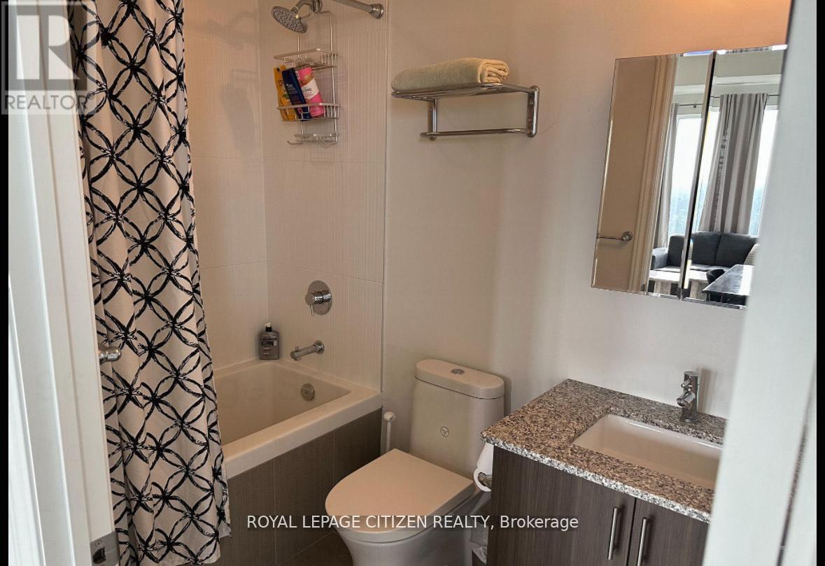 1202 - 9618 Yonge Street N, Richmond Hill, Ontario  L4C 0X5 - Photo 9 - N12555440