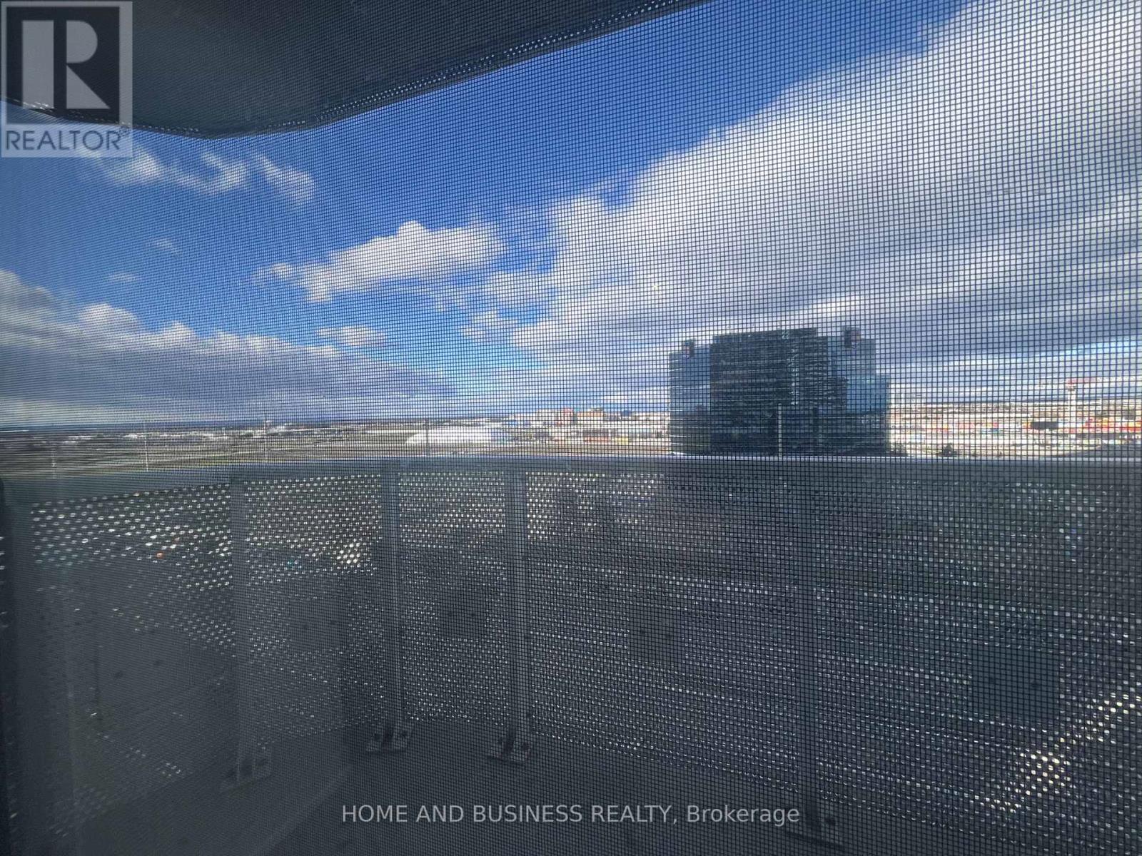 703 - 8 Interchange Way, Vaughan, Ontario  L4K 5Z7 - Photo 15 - N12555516