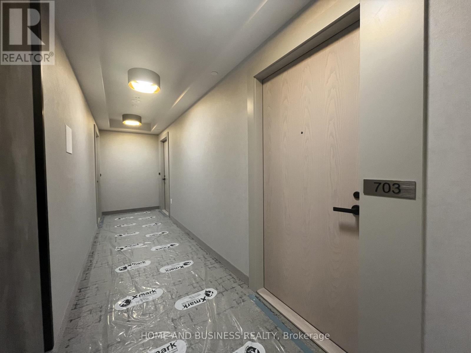 703 - 8 Interchange Way, Vaughan, Ontario  L4K 5Z7 - Photo 16 - N12555516