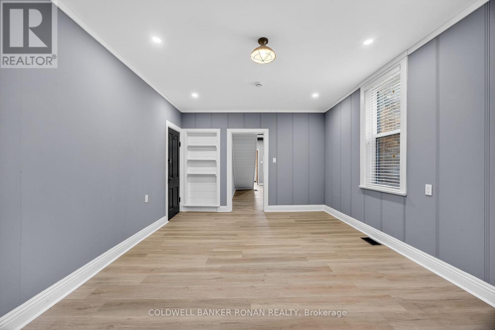 76 Queen Street N, New Tecumseth (Tottenham), Ontario  L0G 1W0 - Photo 11 - N12555538