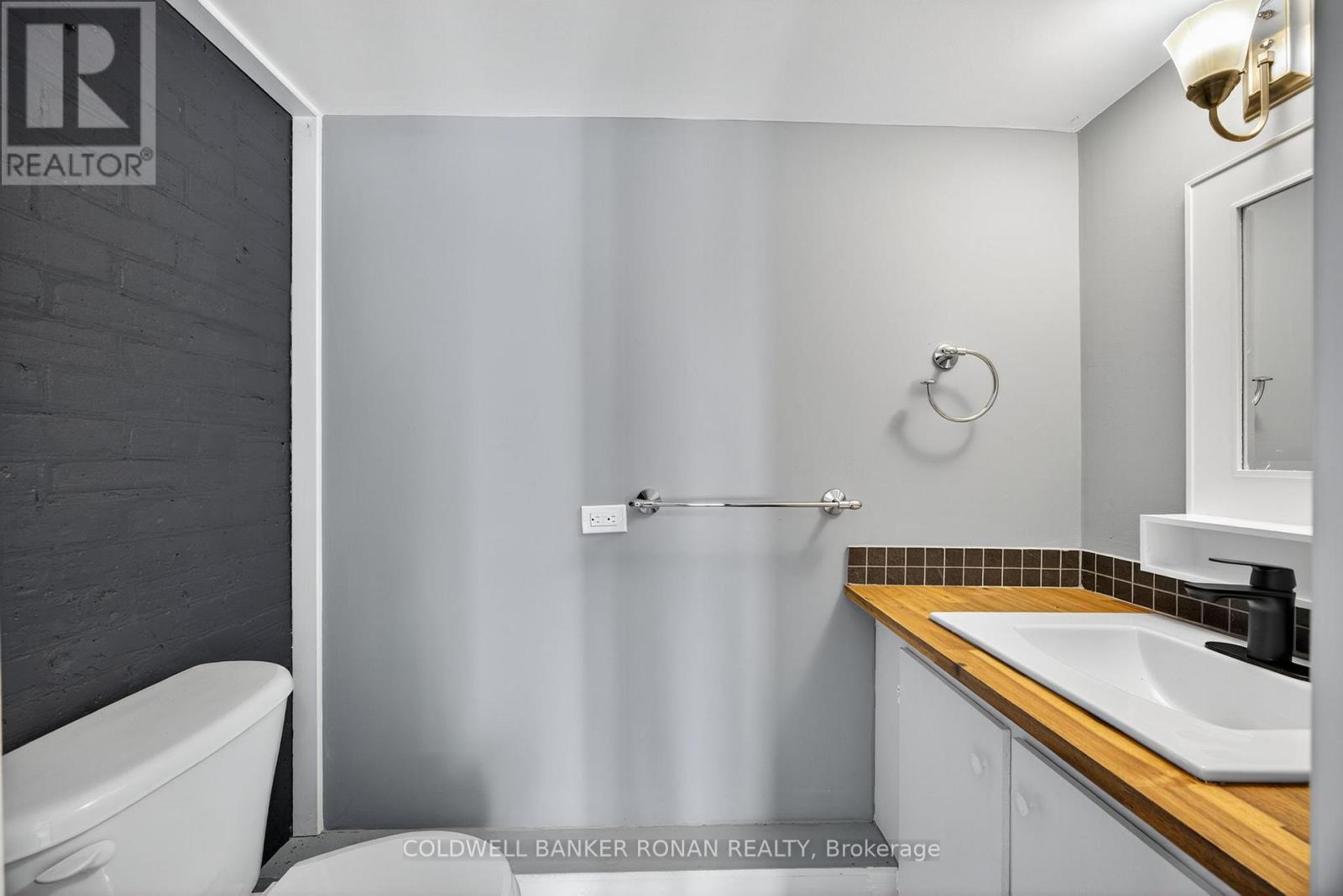 76 Queen Street N, New Tecumseth (Tottenham), Ontario  L0G 1W0 - Photo 21 - N12555538