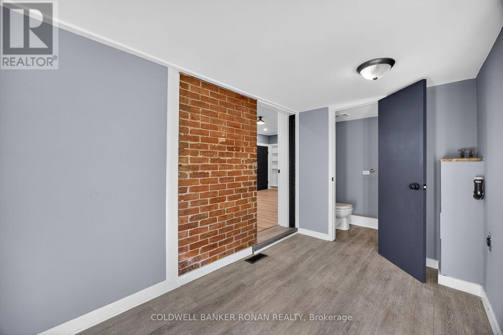 76 Queen Street N, New Tecumseth (Tottenham), Ontario  L0G 1W0 - Photo 23 - N12555538