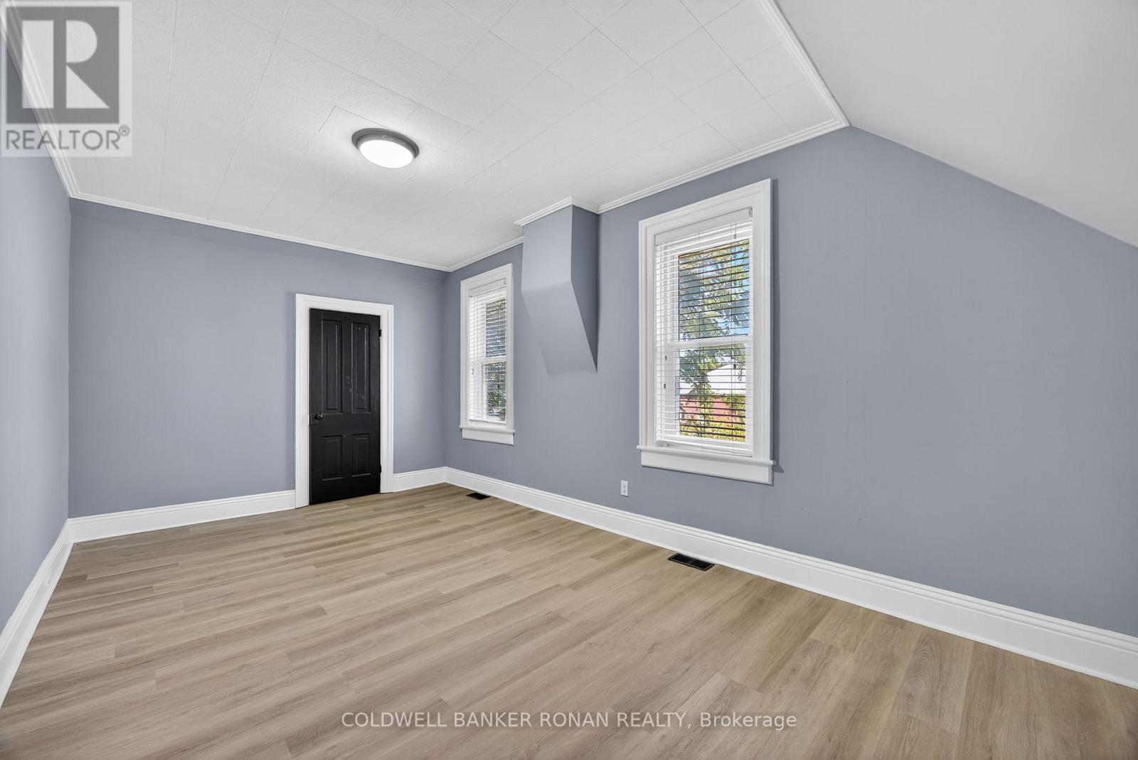 76 Queen Street N, New Tecumseth (Tottenham), Ontario  L0G 1W0 - Photo 30 - N12555538