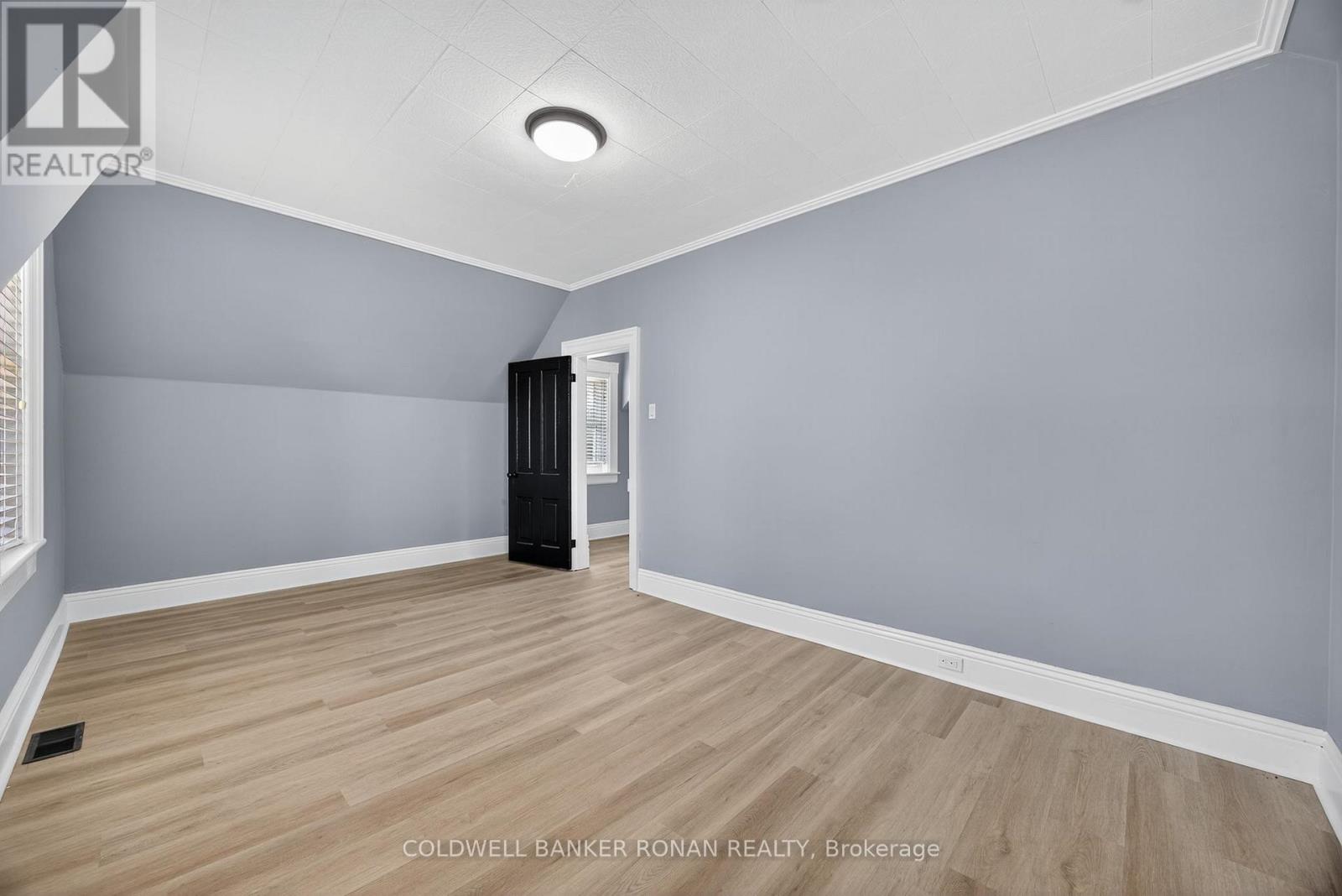 76 Queen Street N, New Tecumseth (Tottenham), Ontario  L0G 1W0 - Photo 31 - N12555538