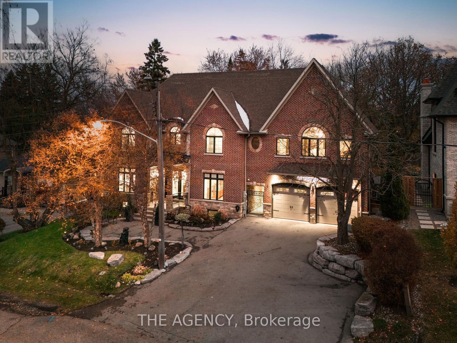 83 Hambly Avenue, King, Ontario  L7B 1J1 - Photo 1 - N12555546