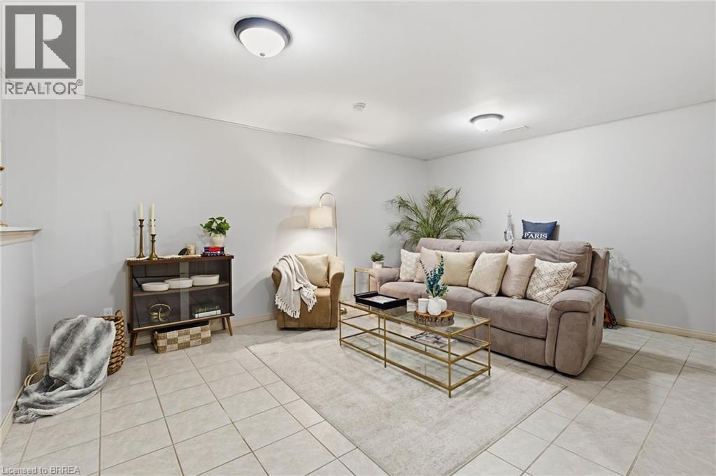 7 Acres Street, Paris, Ontario  N3L 2E8 - Photo 17 - 40788825