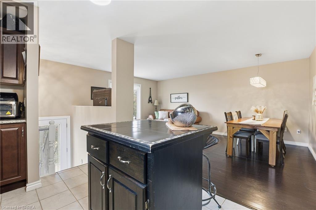 7 Acres Street, Paris, Ontario  N3L 2E8 - Photo 8 - 40788825